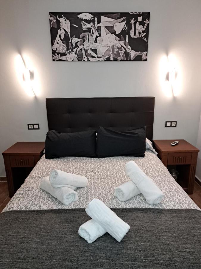 Apartamento Eursu Centro Con Piscina Малага Экстерьер фото